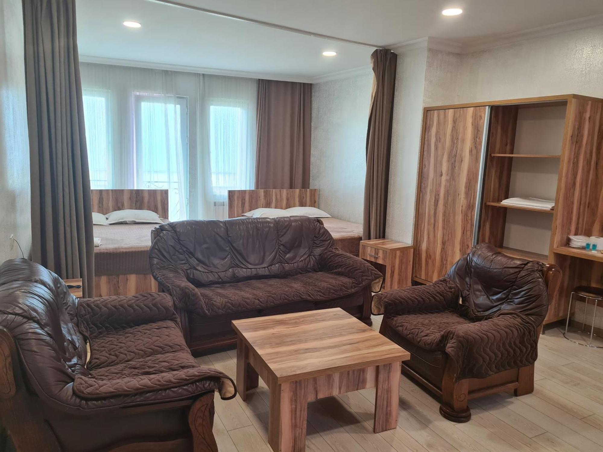 Mikepalace Batumi Eksteriør billede