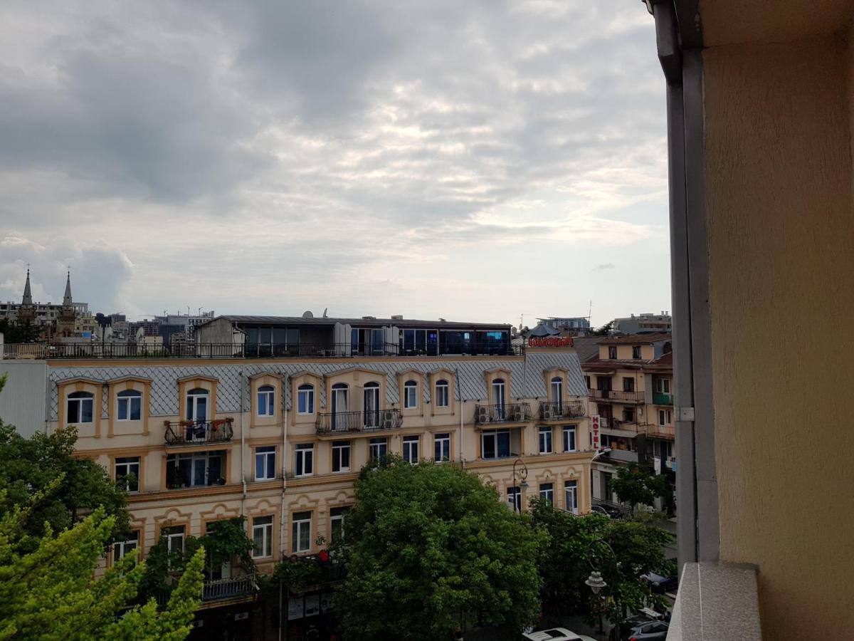 Mikepalace Batumi Eksteriør billede