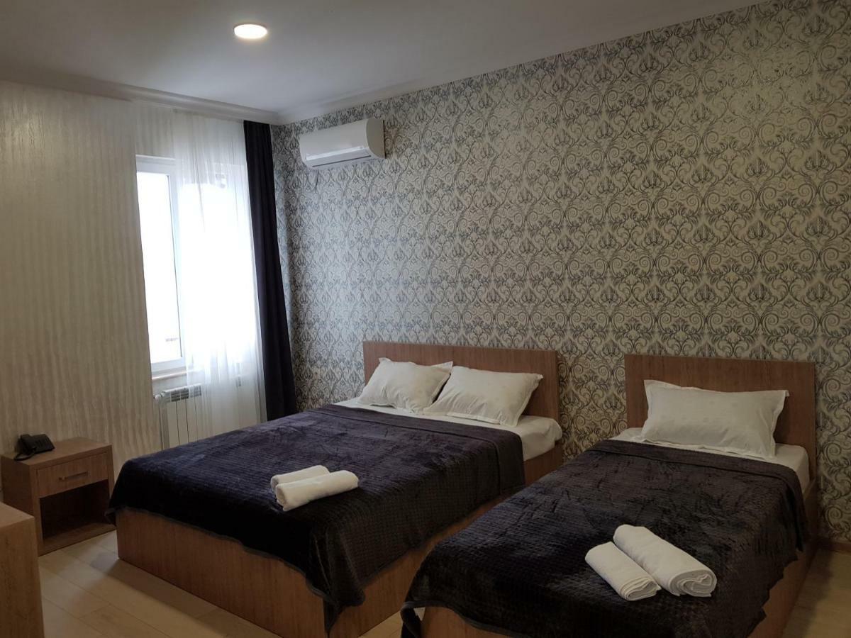 Mikepalace Batumi Eksteriør billede