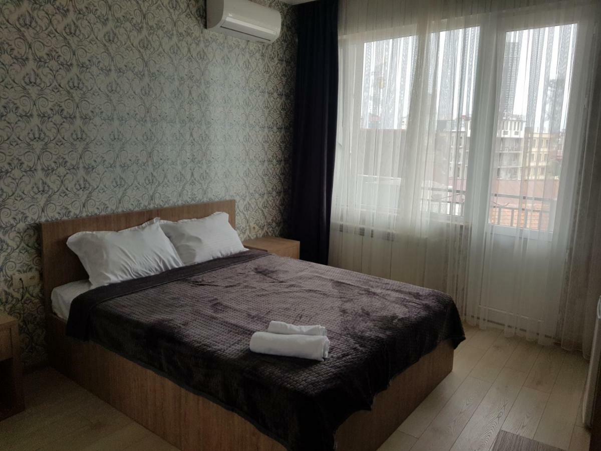Mikepalace Batumi Eksteriør billede
